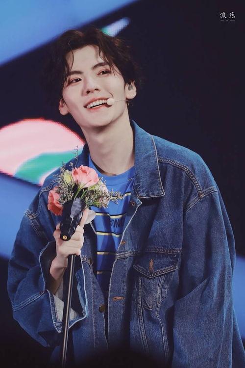 刘大锤爆料毕雯珺视频播放,揭秘幕后故事